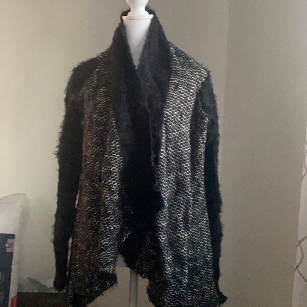 Women’s Sweater